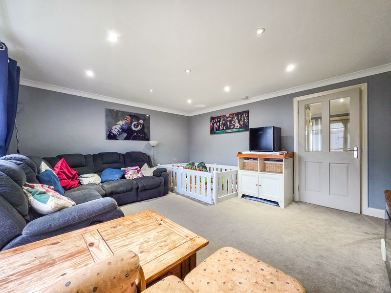 Queensmead Road Loudwater